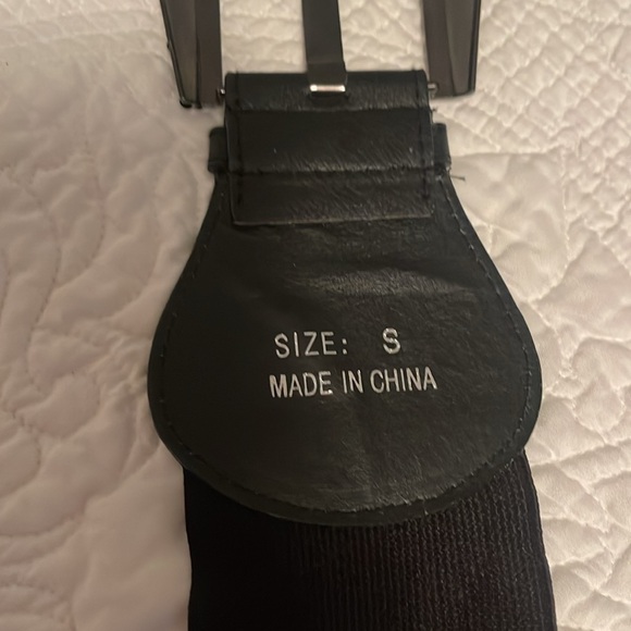 Black Rhinestone Statement Belt with Large Buckle - Picture 4 of 12